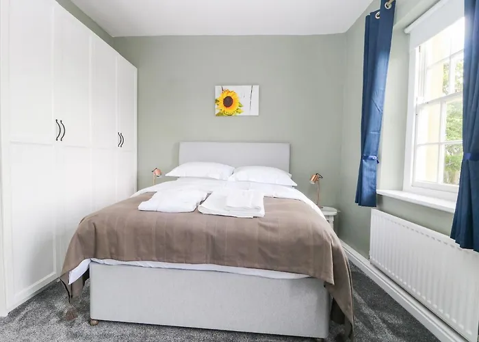 Hall * Richmond (North Yorkshire)